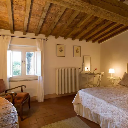 Farm stay Castello Di *
